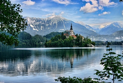 Lake-Bled-Slovenia-tours-transfers-taxis.jpg